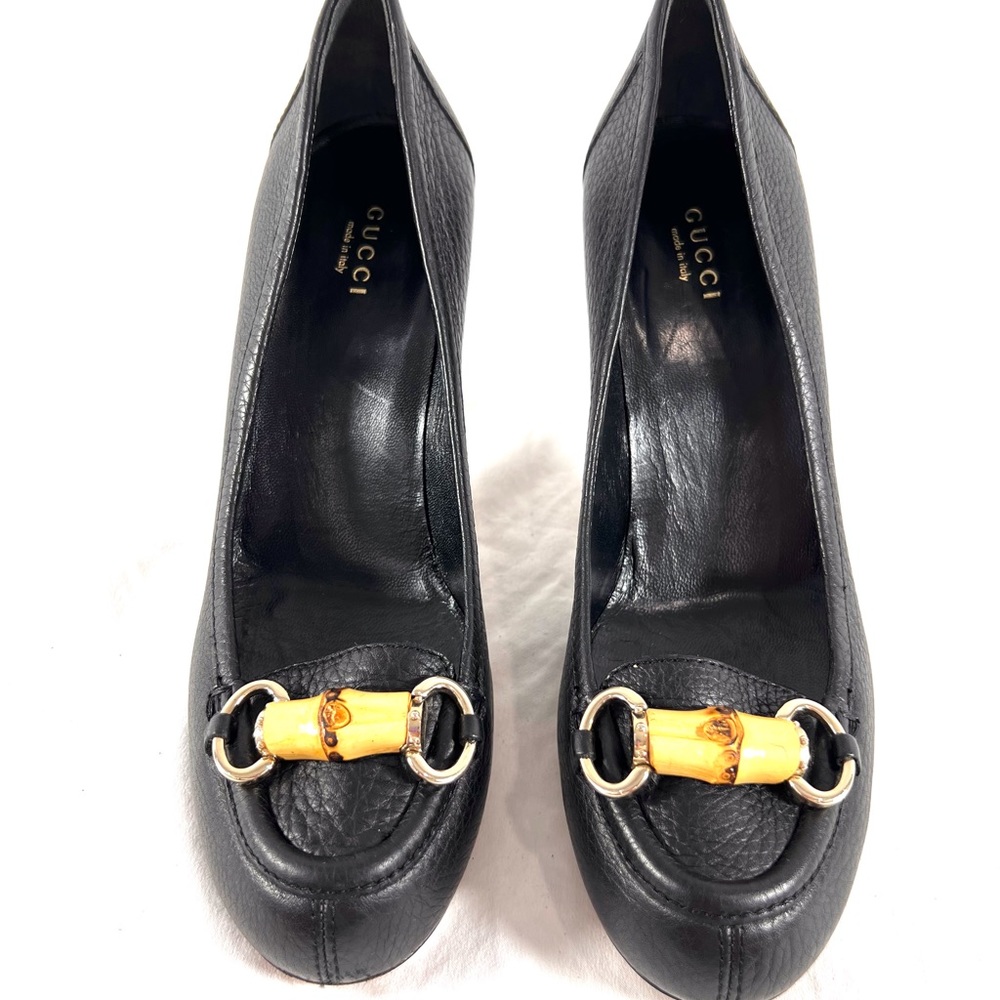 GUCCI Black Leather Bamboo Horsebit Loafer Pumps Made in Italy Marked as 38-8US